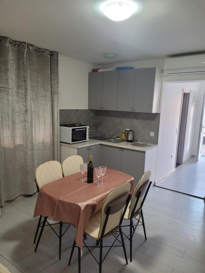 Zale Apartmani Задар Екстериор снимка