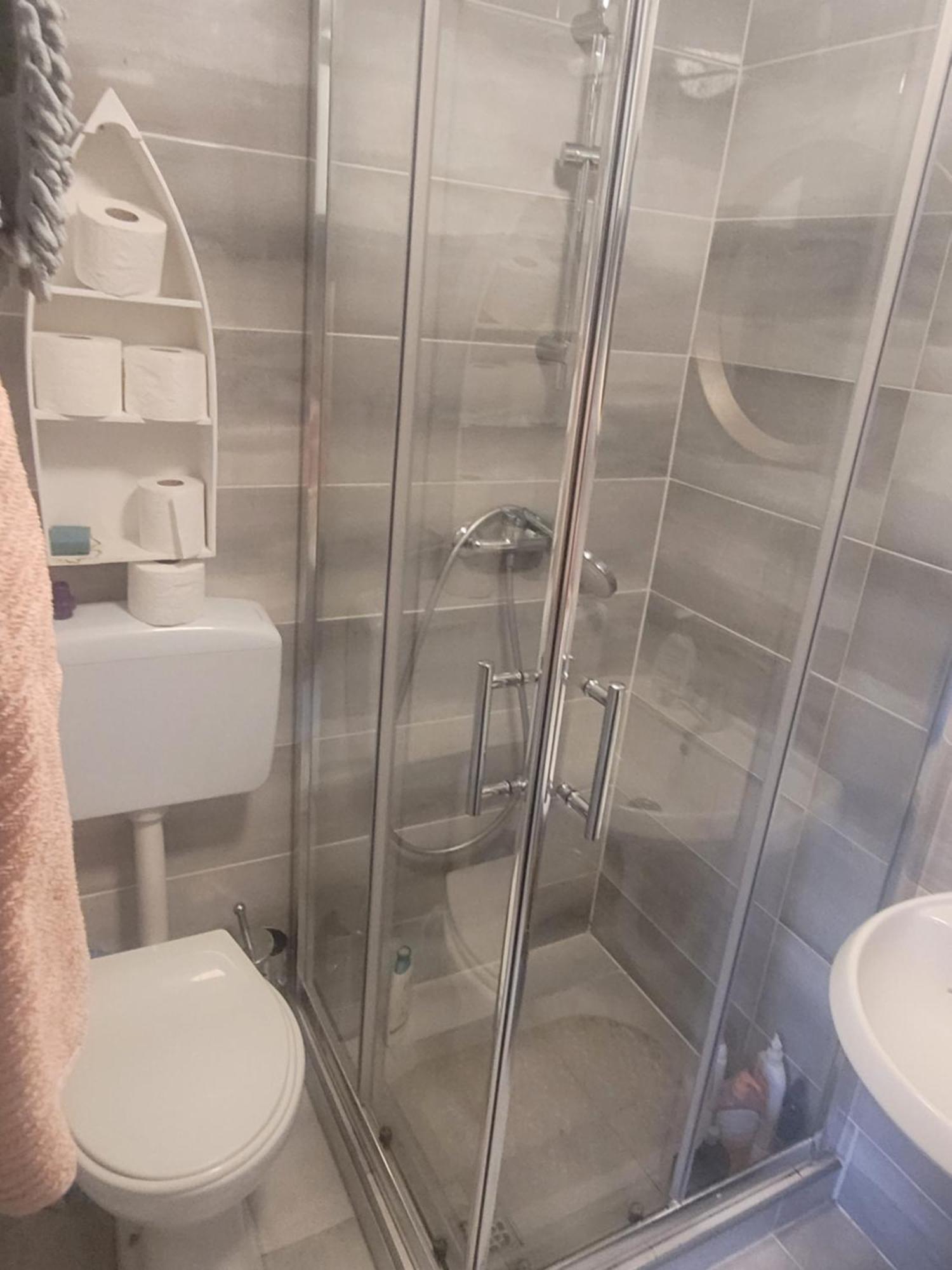 Zale Apartmani Задар Стая снимка